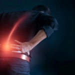 hombre con dolor lumbar