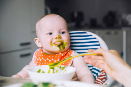 Bebé alimentado